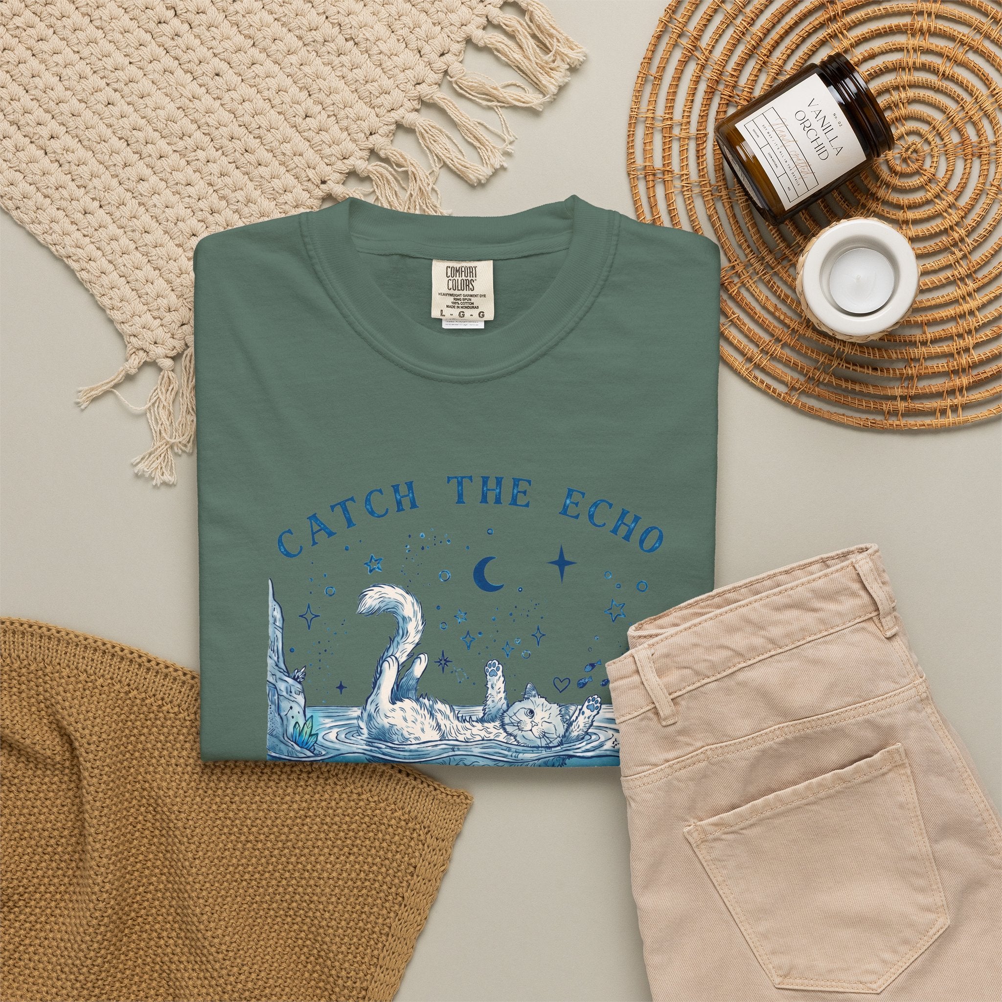 Catch The Echo Cat T-Shirt - Vintage Fantasy Animal Shirt for Cat Lovers
