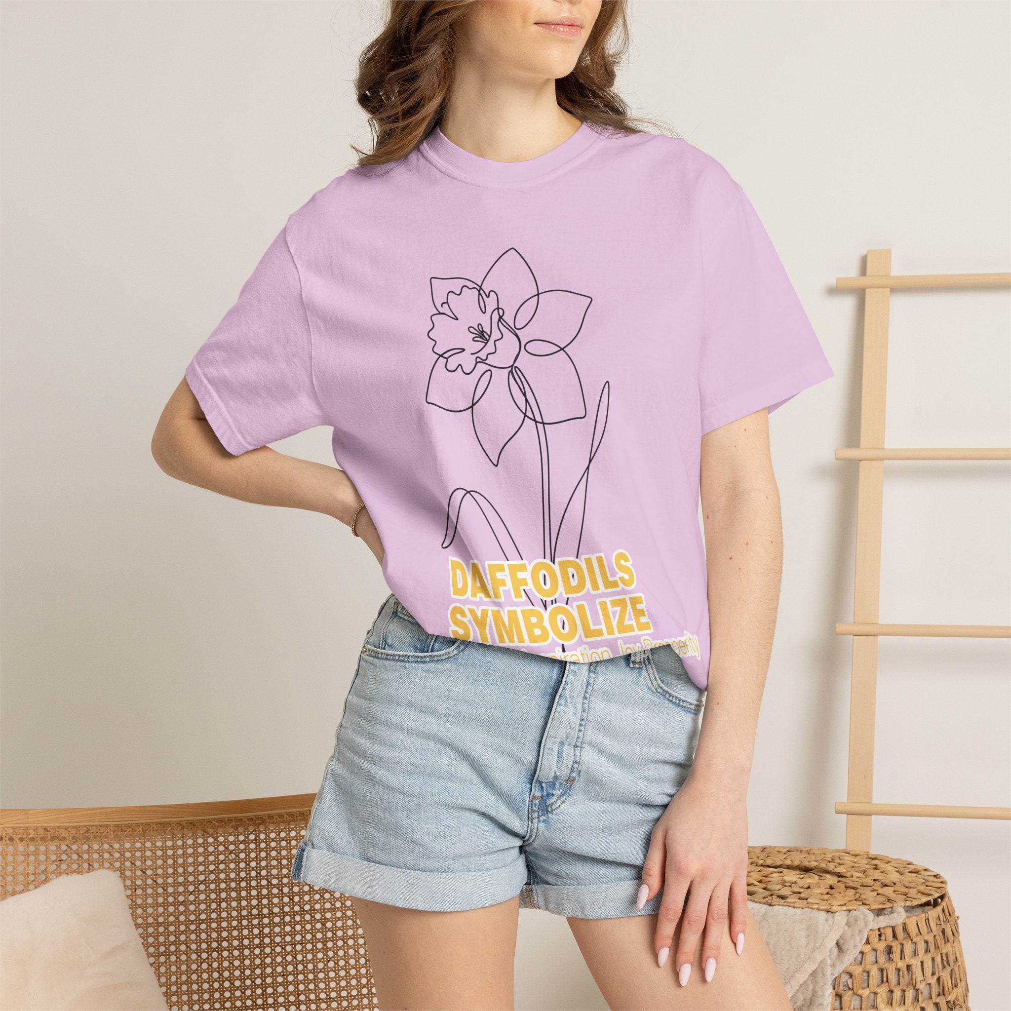 Daffodil Flower T-Shirt - Botanical Graphic Shirt for Flower Lovers