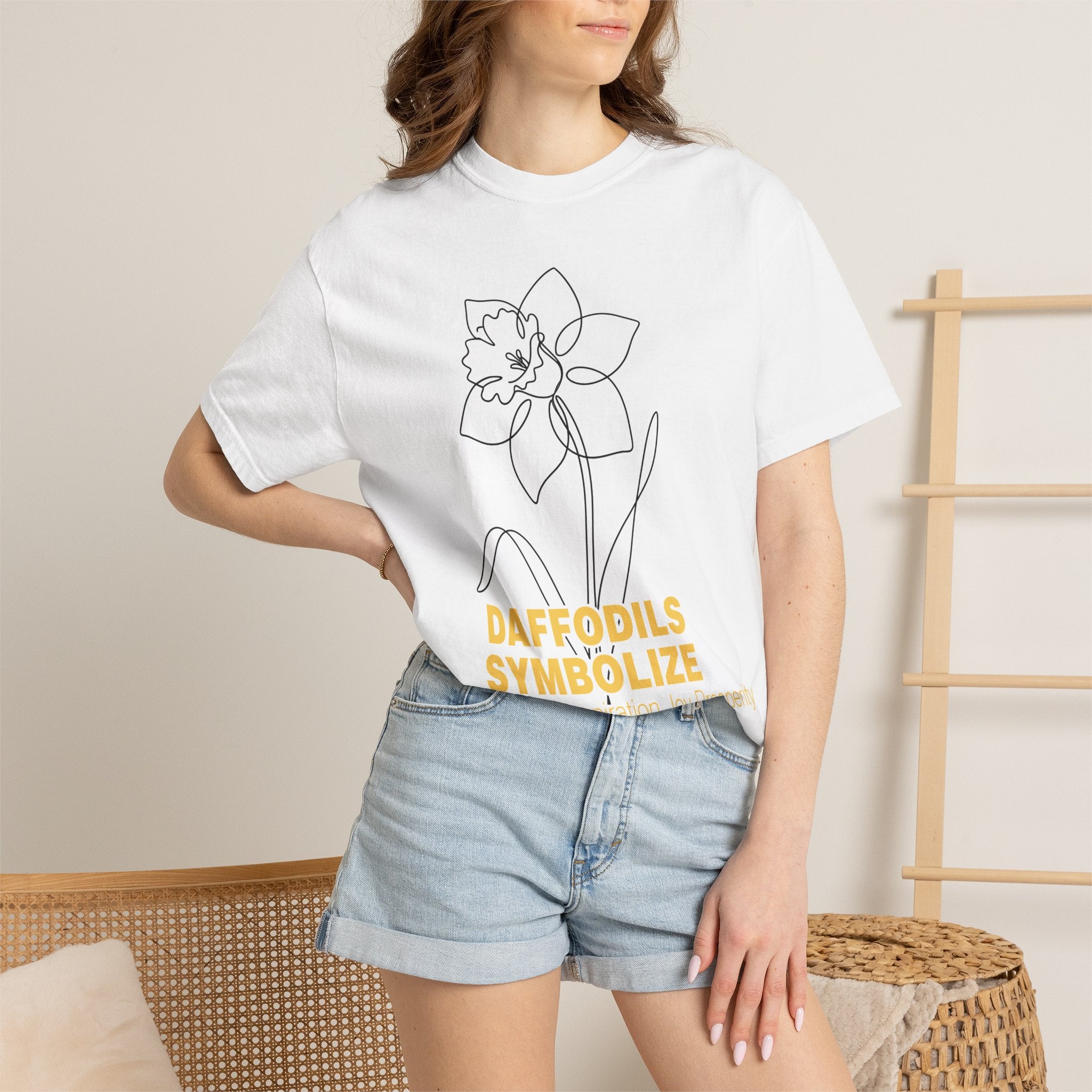 Daffodil Flower T-Shirt - Botanical Graphic Shirt for Flower Lovers