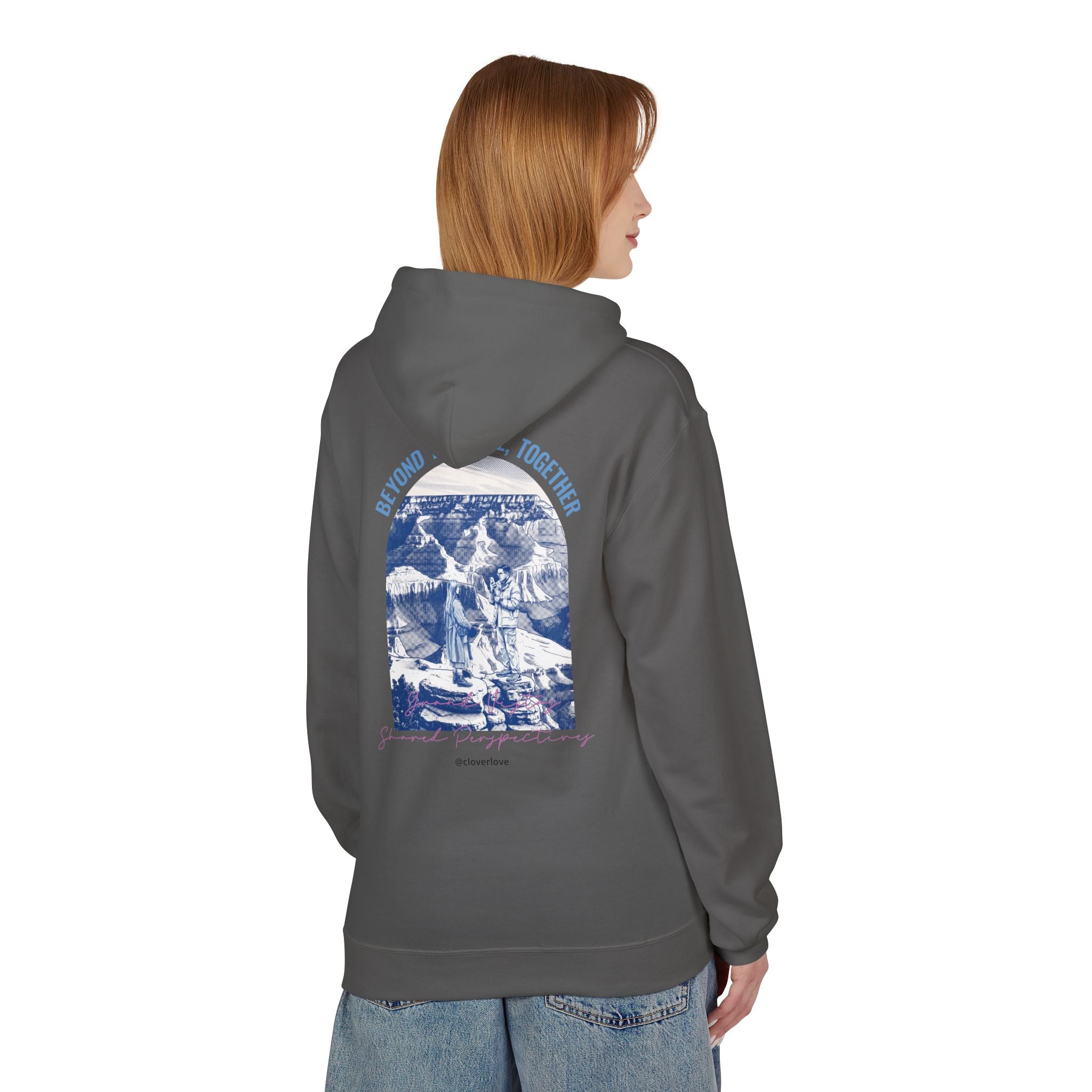 Beyond The Horizon Personalisierter Reise-Hoodie, Landschaftswahrzeichen Paar Geschenk