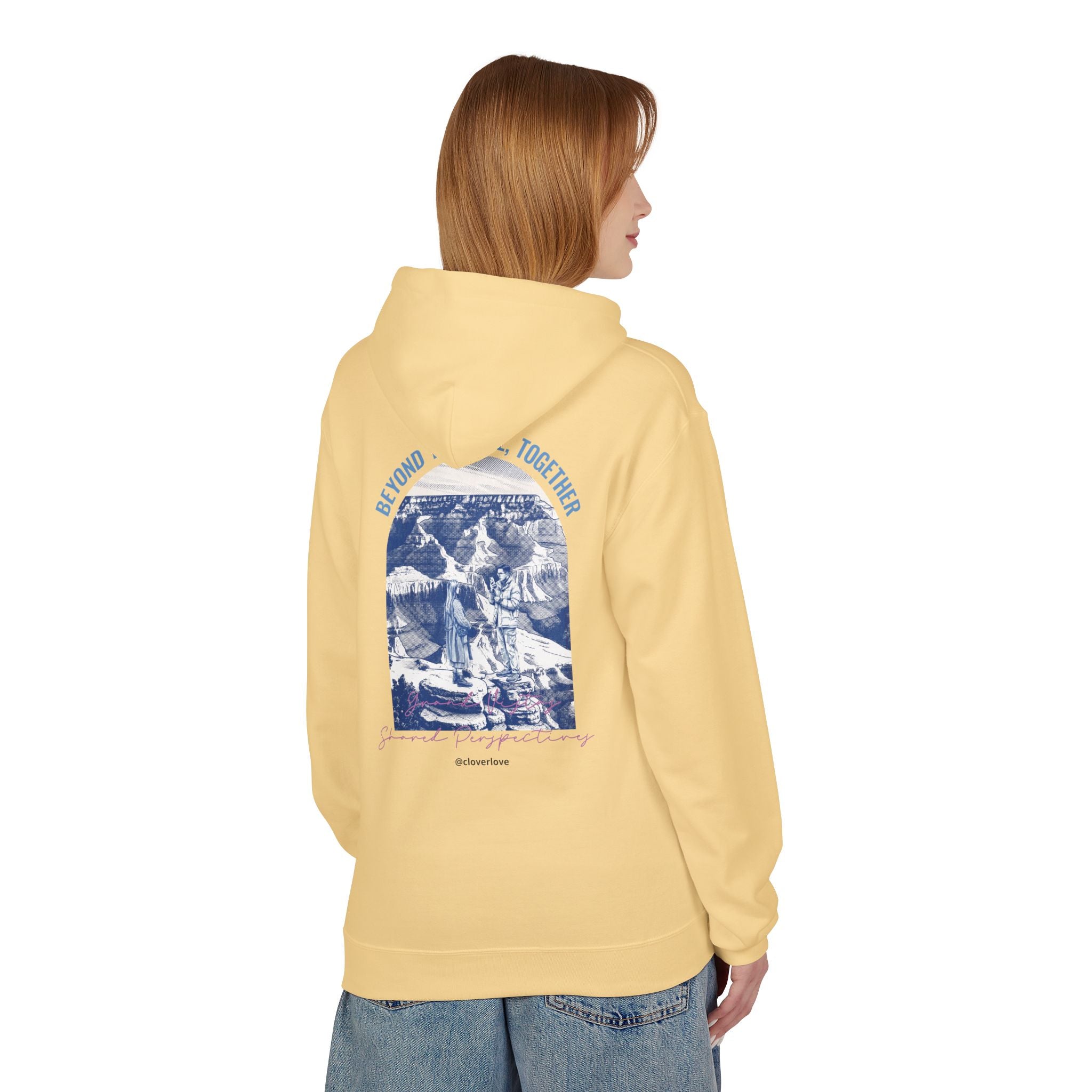 Beyond The Horizon Personalisierter Reise-Hoodie, Landschaftswahrzeichen Paar Geschenk