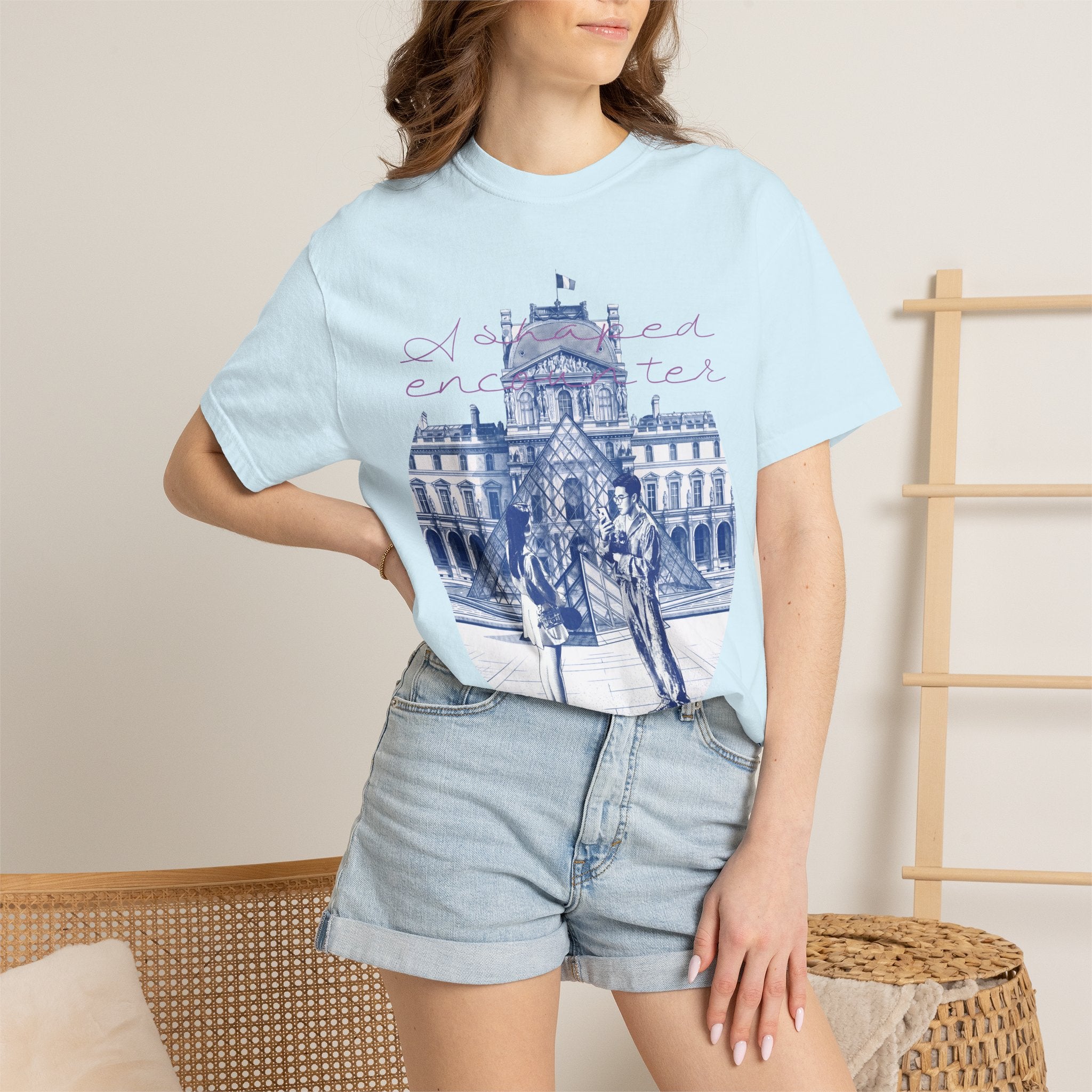 Custom Paris Louvre Travel T-Shirt - Vintage France Vacation Gift