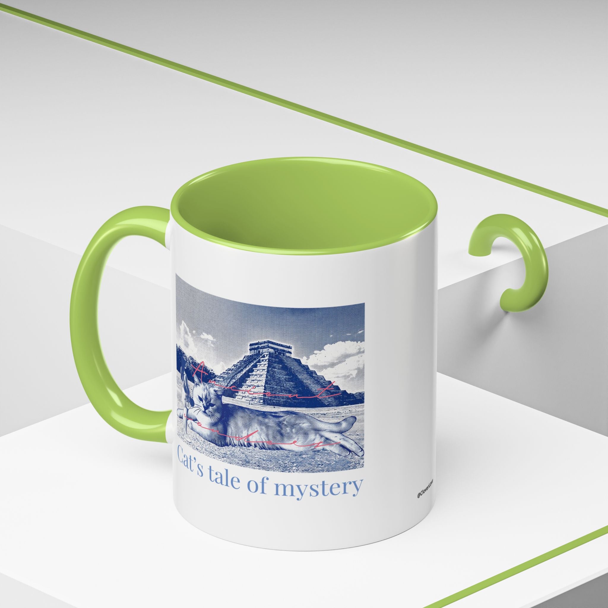 Chichen Itza Cat Travel Mug - Mexico Landmark Coffee Cup for Cat Lovers