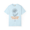 Daisy Flower T-Shirt - Botanical Graphic Shirt for Flower Lovers